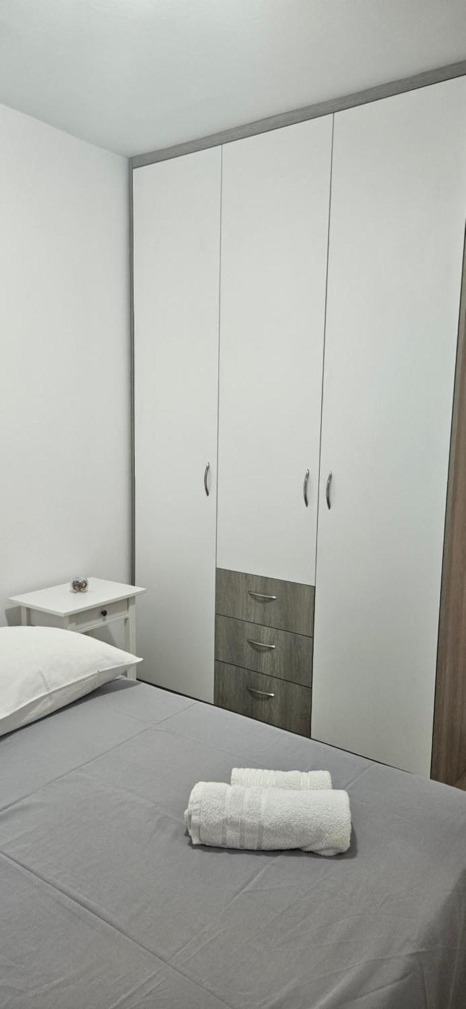Apartmani Tatjana Ραμπ Εξωτερικό φωτογραφία